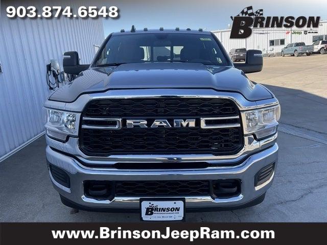 2024 RAM Ram 3500 RAM 3500 TRADESMAN CREW CAB 4X4 8 BOX