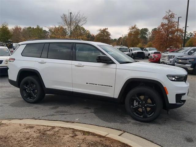 2025 Jeep Grand Cherokee GRAND CHEROKEE L ALTITUDE X 4X2