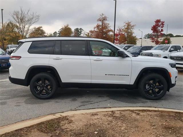 2025 Jeep Grand Cherokee GRAND CHEROKEE L ALTITUDE X 4X2