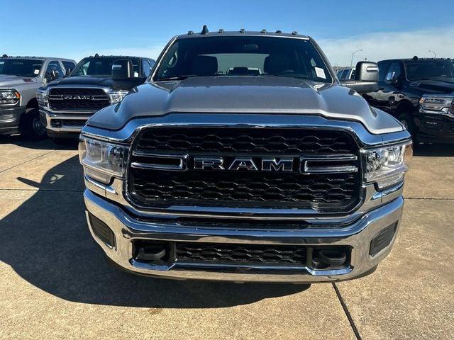 2024 RAM Ram 3500 RAM 3500 TRADESMAN CREW CAB 4X4 8 BOX