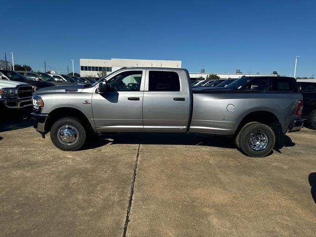 2024 RAM Ram 3500 RAM 3500 TRADESMAN CREW CAB 4X4 8 BOX