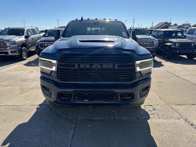 2024 RAM Ram 3500 RAM 3500 LARAMIE MEGA CAB 4X4 64 BOX