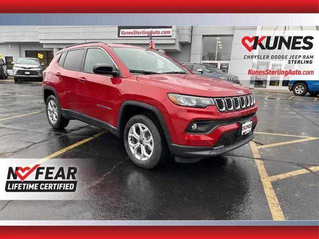 2025 Jeep Compass COMPASS LATITUDE 4X4