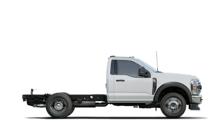2024 Ford 600 XLT