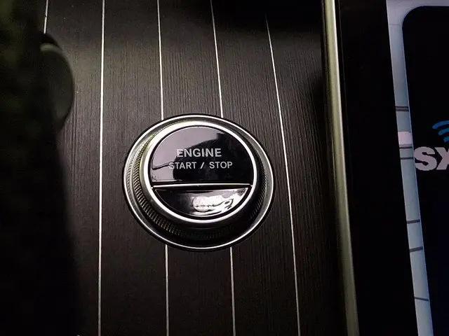 2024 Mercedes-Benz C-CLASS C 300 C 300