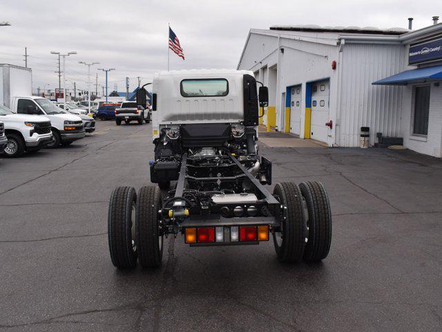 2025 Chevrolet 5500XD LCF Base