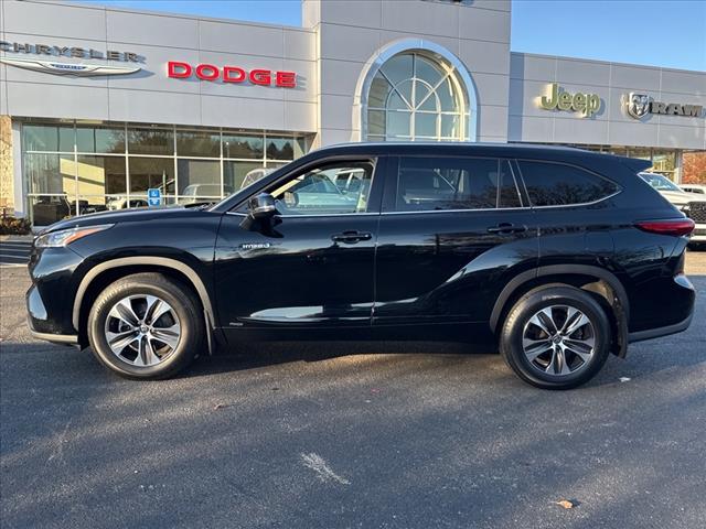 2020 Toyota Highlander Hybrid XLE