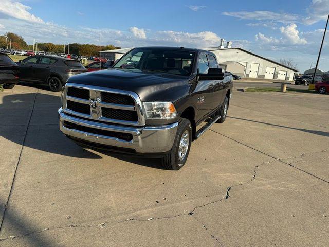 2016 RAM 2500 Tradesman 2016 RAM 2500 Tradesman