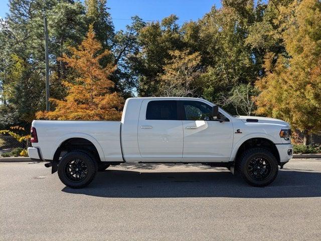 2022 RAM 2500 Limited Mega Cab 4x4 64 Box