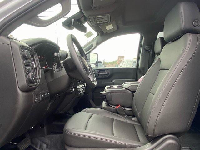 2024 Chevrolet Silverado 3500HD 4WD Crew Cab Long Bed Work Truck