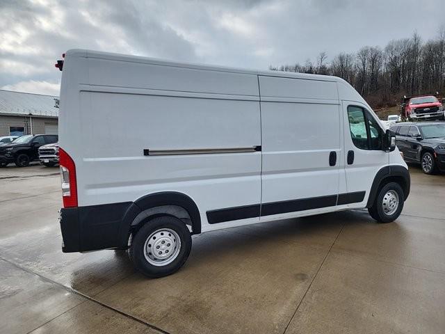 2023 RAM ProMaster 2500 Cargo Van Low Roof 136 WB 2