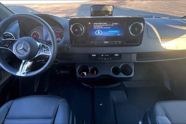 2025 Mercedes-Benz Sprinter 3500 High Roof 4-Cyl Diesel HO