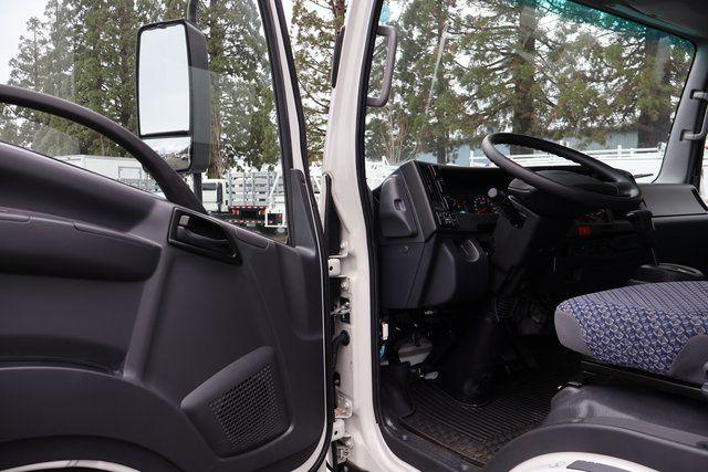 2025 Chevrolet 4500 LCF Gas 18' BOX