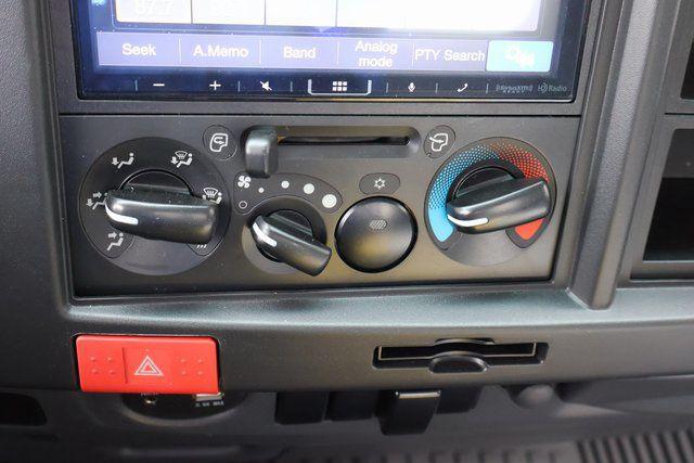 2025 Chevrolet 4500 LCF Gas 18' BOX