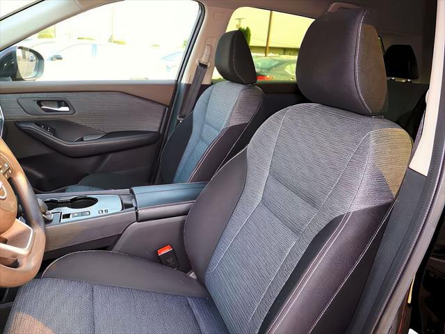 2023 Nissan Rogue SV FWD