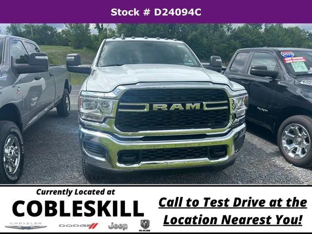 2024 RAM Ram 2500 RAM 2500 TRADESMAN CREW CAB 4X4 8 BOX
