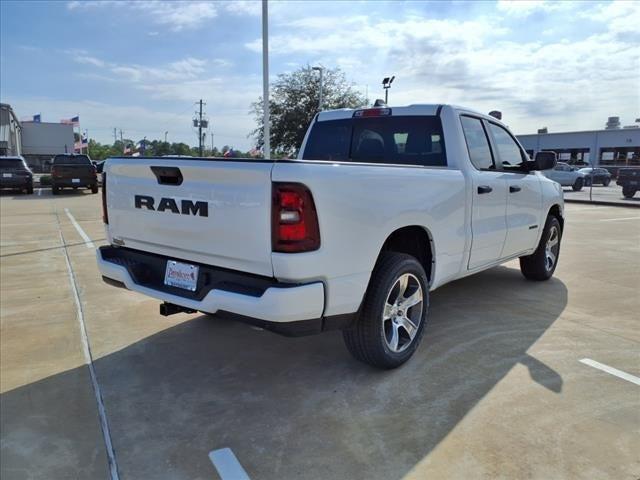 2025 RAM Ram 1500 RAM 1500 TRADESMAN QUAD CAB 4X2 64 BOX