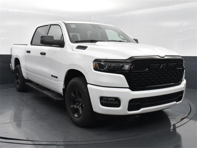 2025 RAM Ram 1500 RAM 1500 TRADESMAN CREW CAB 4X2 57 BOX