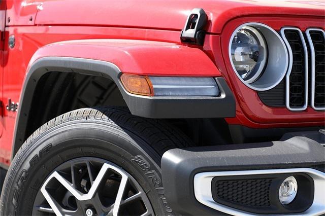 2025 Jeep Wrangler WRANGLER 4-DOOR SAHARA