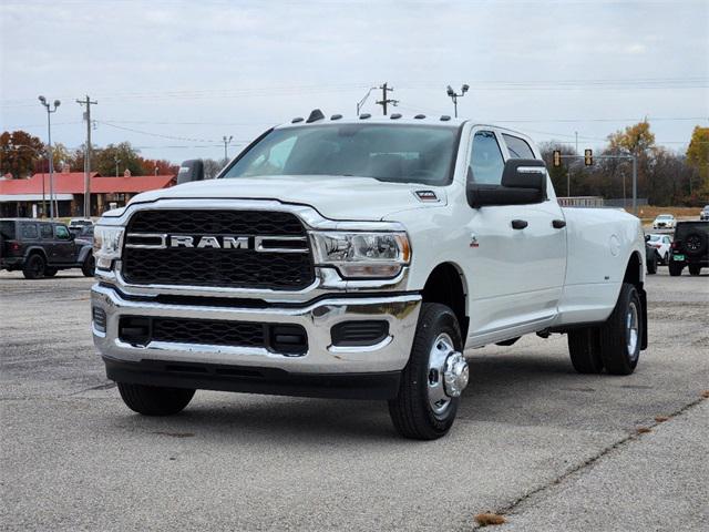 2024 RAM Ram 3500 RAM 3500 TRADESMAN CREW CAB 4X4 8 BOX