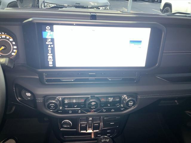 New 2025 Jeep Wrangler Sahara New 2025 Jeep Wrangler Sahara