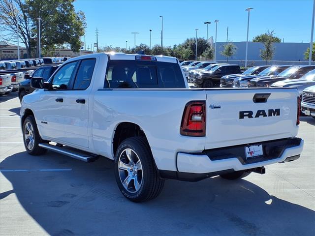 2025 RAM Ram 1500 RAM 1500 TRADESMAN QUAD CAB 4X2 64 BOX