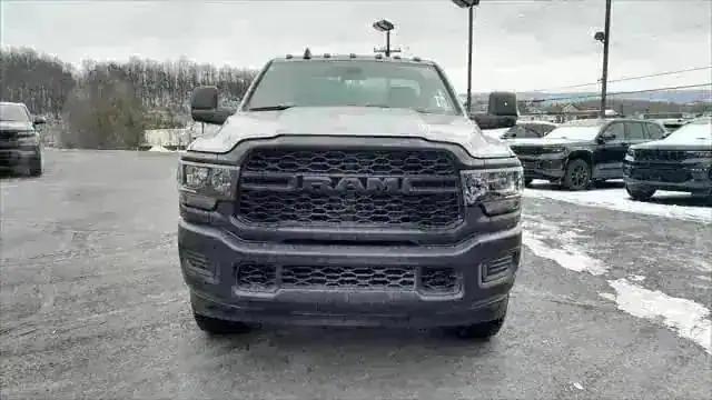 2024 RAM Ram 2500 RAM 2500 TRADESMAN REGULAR CAB 4X4 8 BOX