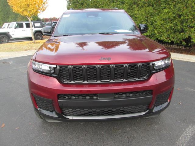 2025 Jeep Grand Cherokee GRAND CHEROKEE L ALTITUDE 4X4