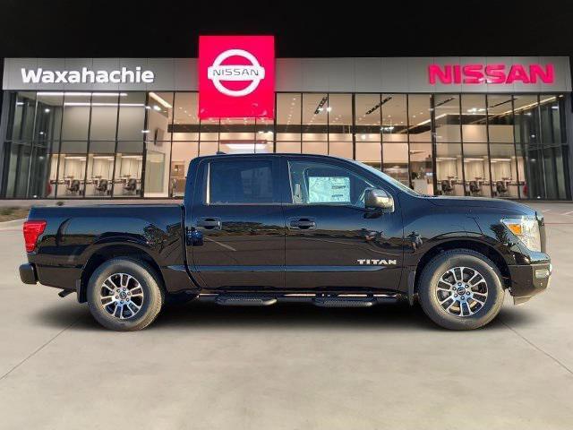 2023 Nissan TITAN Crew Cab SV 4x2