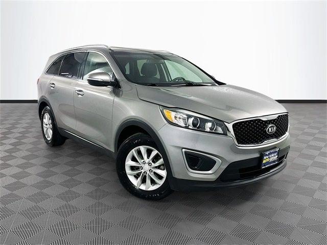 2016 Kia Sorento 3.3L LX