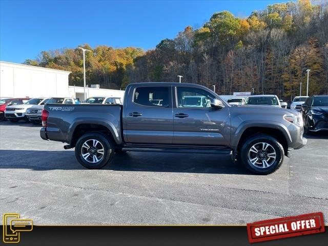 2017 Toyota Tacoma TRD Sport