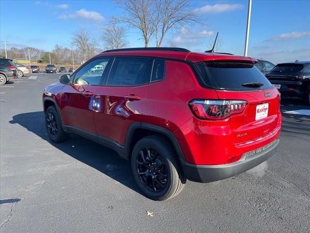 2025 Jeep Compass COMPASS LATITUDE 4X4