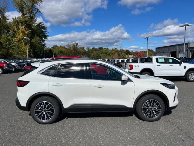 2025 Ford Escape PHEV