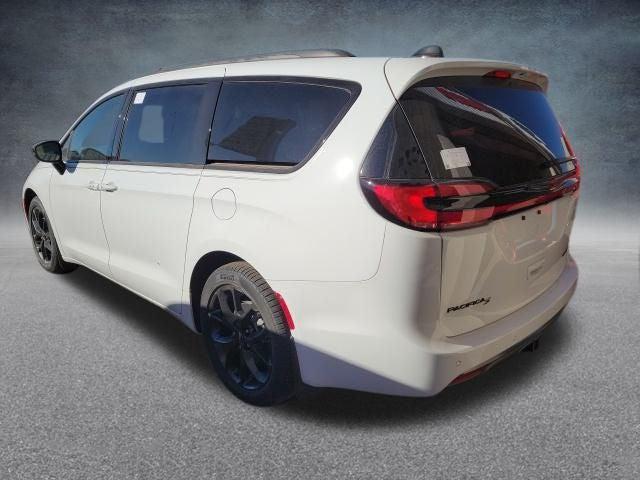 2025 Chrysler Pacifica PACIFICA LIMITED