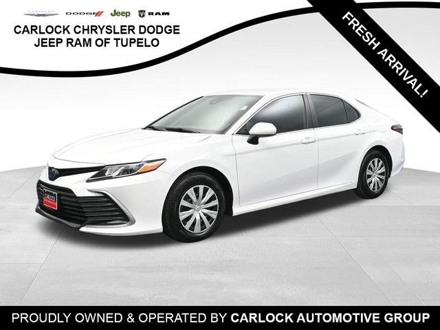 2022 Toyota Camry LE Hybrid