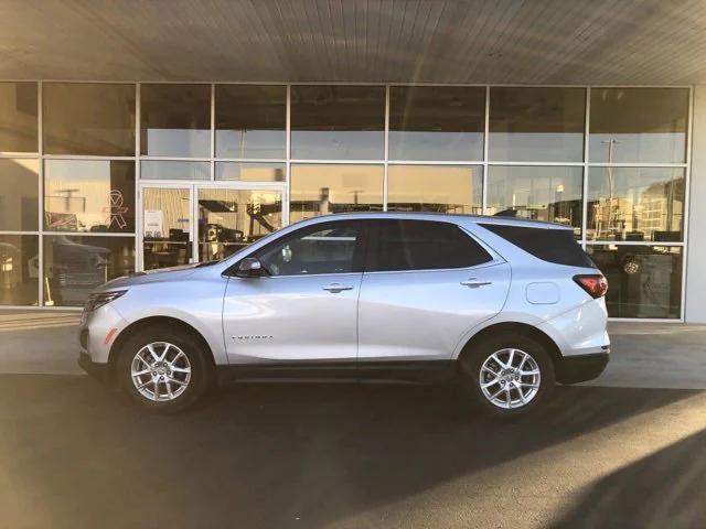 2022 Chevrolet Equinox FWD LT