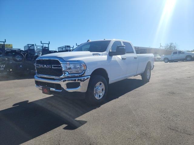 2024 RAM Ram 2500 RAM 2500 TRADESMAN CREW CAB 4X4 8 BOX