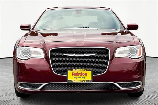 2016 Chrysler 300 Limited