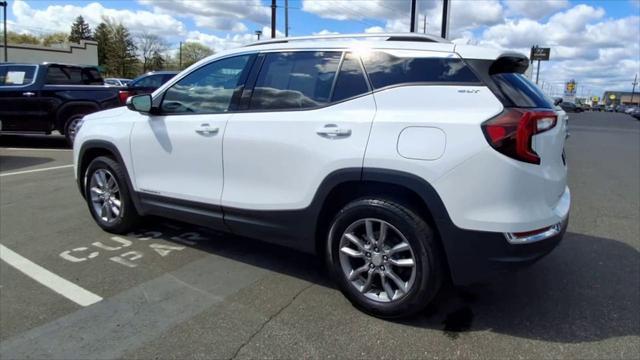 2024 GMC Terrain AWD SLT