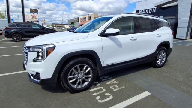 2024 GMC Terrain AWD SLT