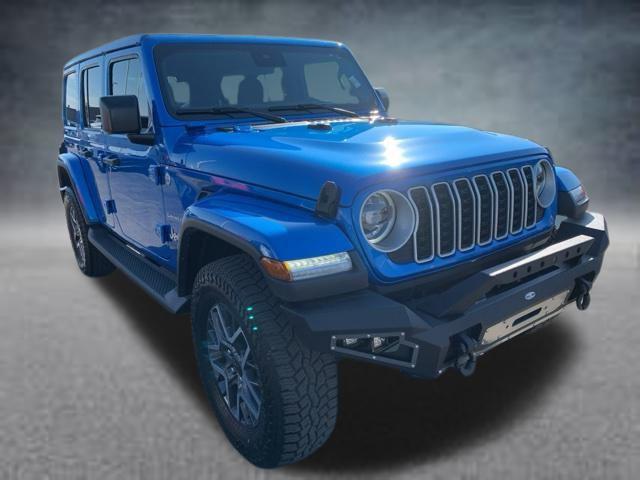 2024 Jeep Wrangler 4-Door Sahara 4x4