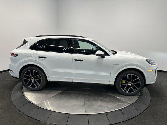 2025 Porsche Cayenne E-Hybrid
