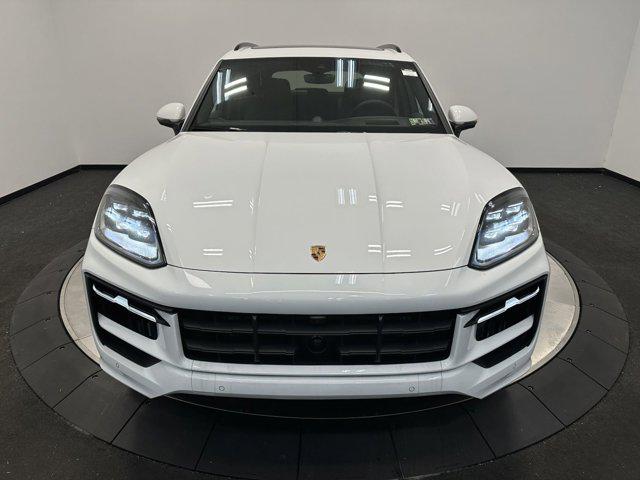 2025 Porsche Cayenne E-Hybrid