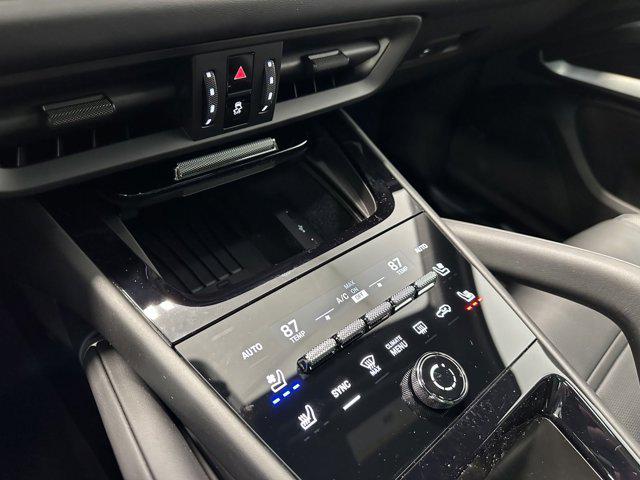 2025 Porsche Cayenne E-Hybrid
