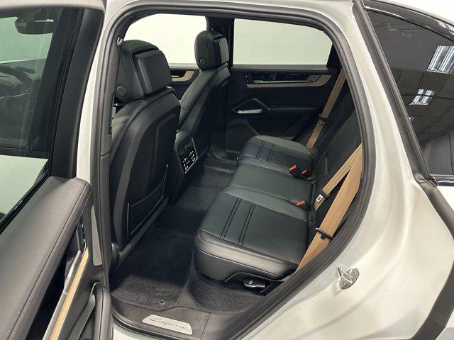 2025 Porsche Cayenne E-Hybrid