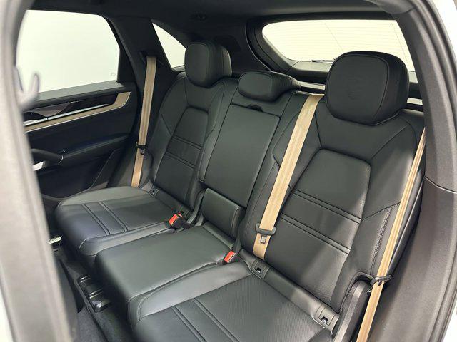 2025 Porsche Cayenne E-Hybrid
