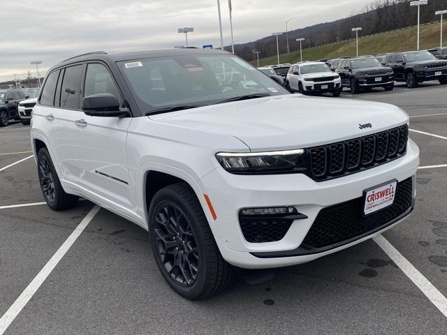 2025 Jeep Grand Cherokee GRAND CHEROKEE SUMMIT 4X4