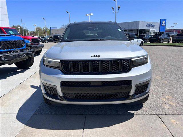 2025 Jeep Grand Cherokee GRAND CHEROKEE L SUMMIT 4X4