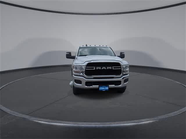 2024 RAM Ram 3500 RAM 3500 TRADESMAN CREW CAB 4X4 8 BOX