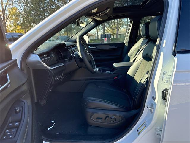 2025 Jeep Grand Cherokee GRAND CHEROKEE ALTITUDE X 4X4 2025 Jeep Grand Cherokee GRAND CHEROKEE ALTITUDE X 4X4